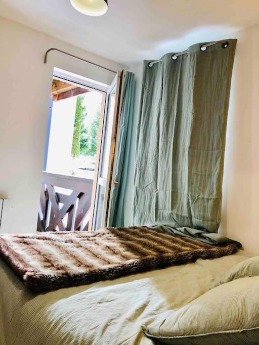 Appartement T4 8 Couchages Spacieux Et Cosy Au Pied Des Pistes Génos Eksteriør billede